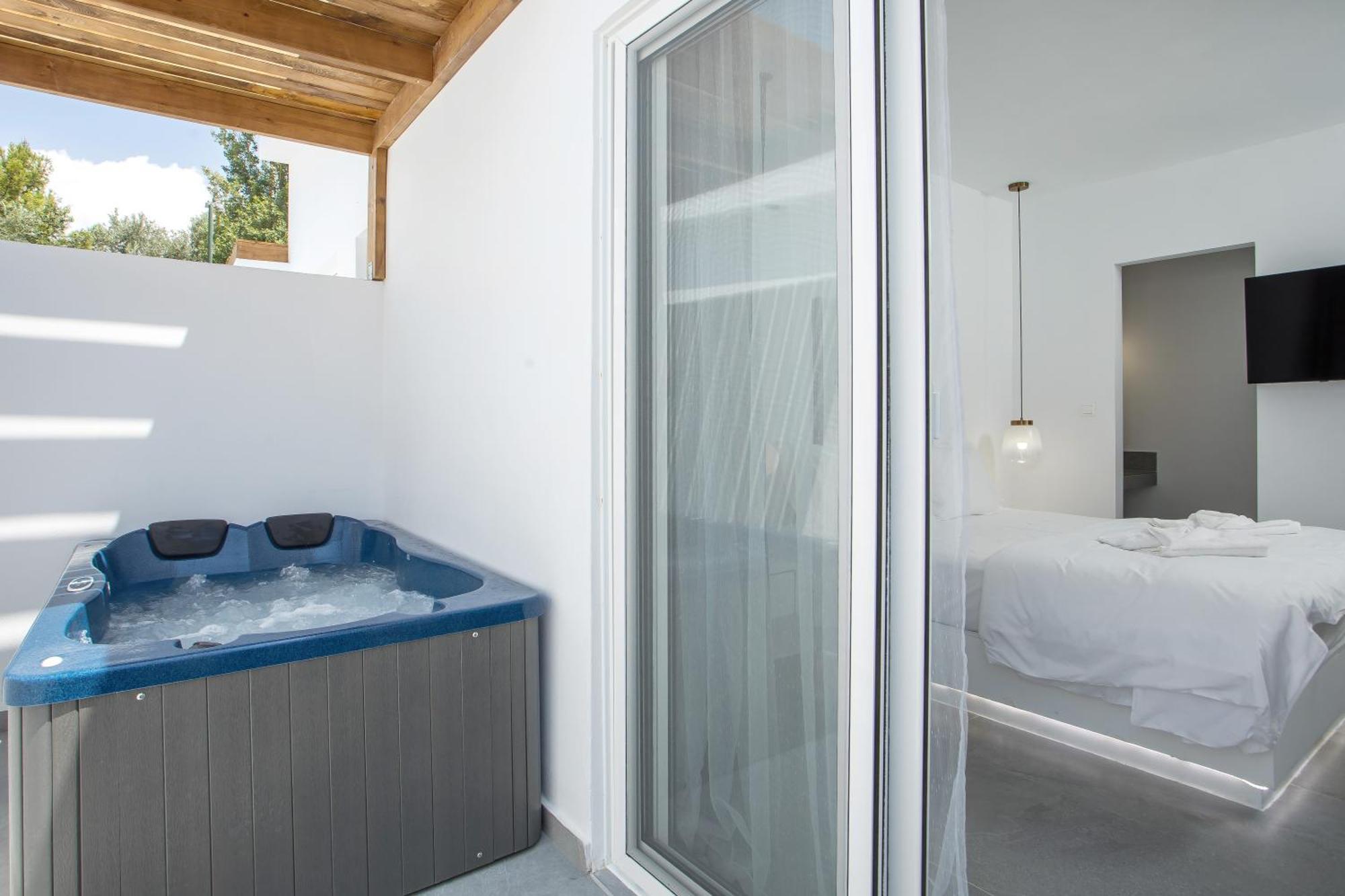 Calma Luxury Studios & Suites Faliraki Luaran gambar