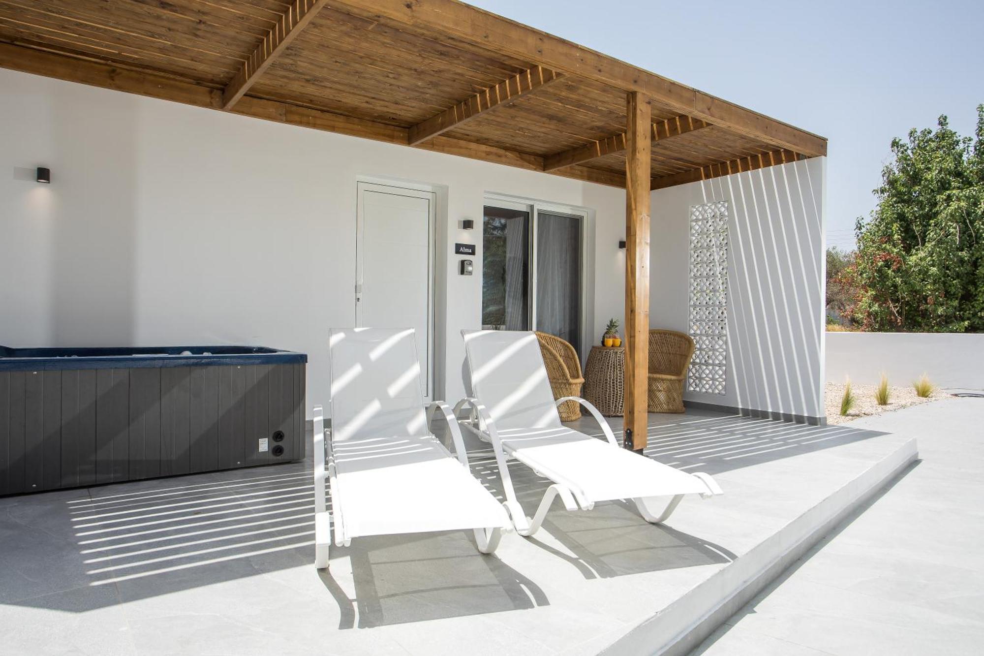 Calma Luxury Studios & Suites Faliraki Luaran gambar