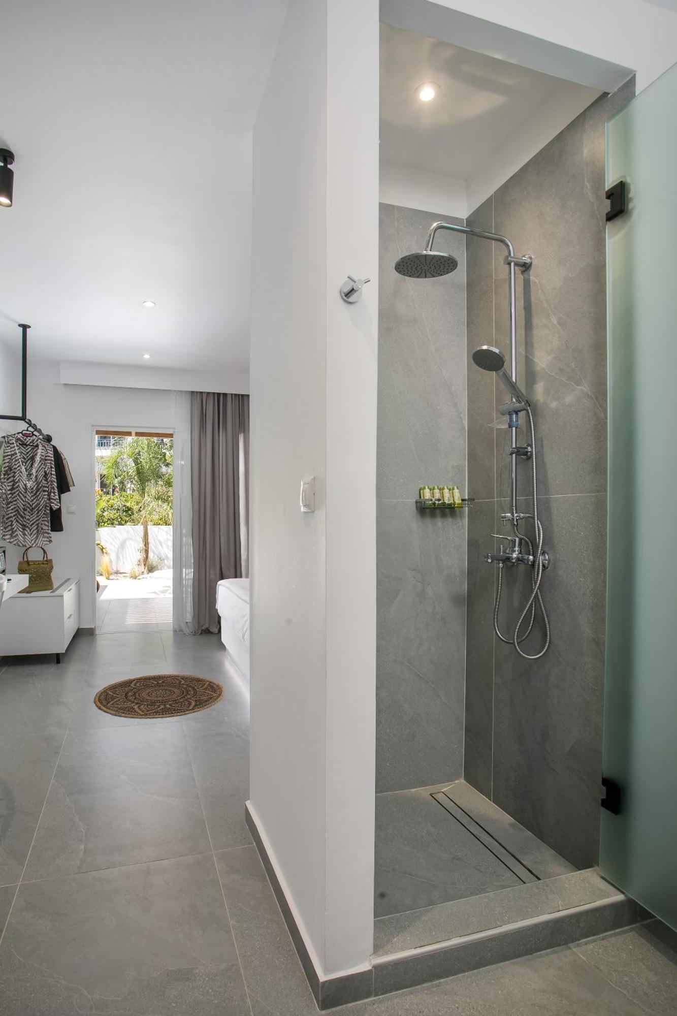 Calma Luxury Studios & Suites Faliraki Luaran gambar