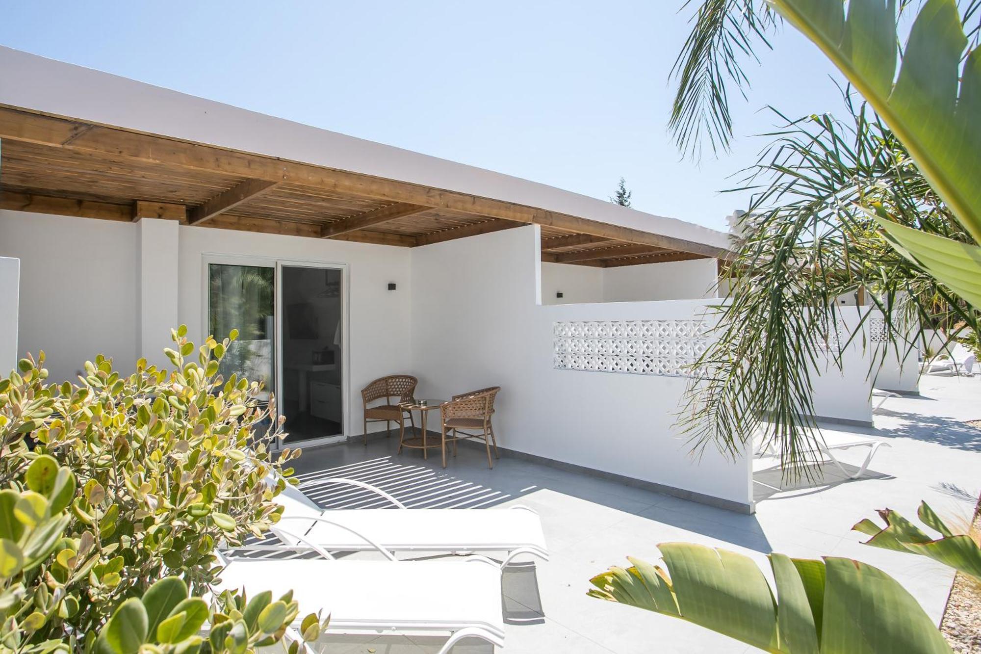 Calma Luxury Studios & Suites Faliraki Luaran gambar