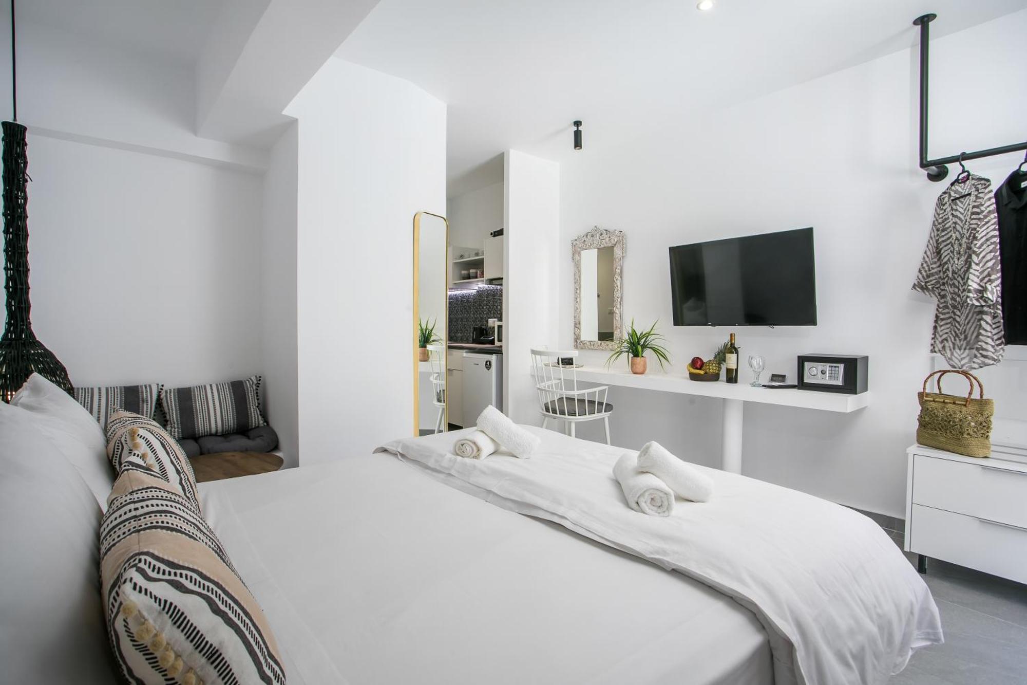Calma Luxury Studios & Suites Faliraki Luaran gambar