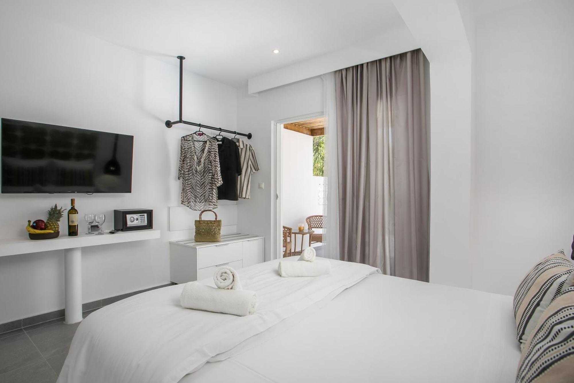 Calma Luxury Studios & Suites Faliraki Luaran gambar