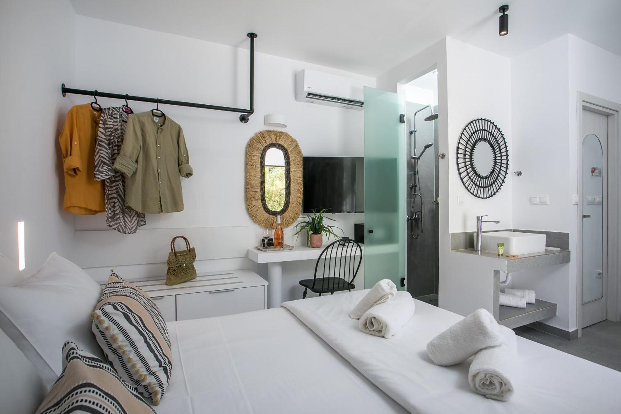 Calma Luxury Studios & Suites Faliraki Luaran gambar