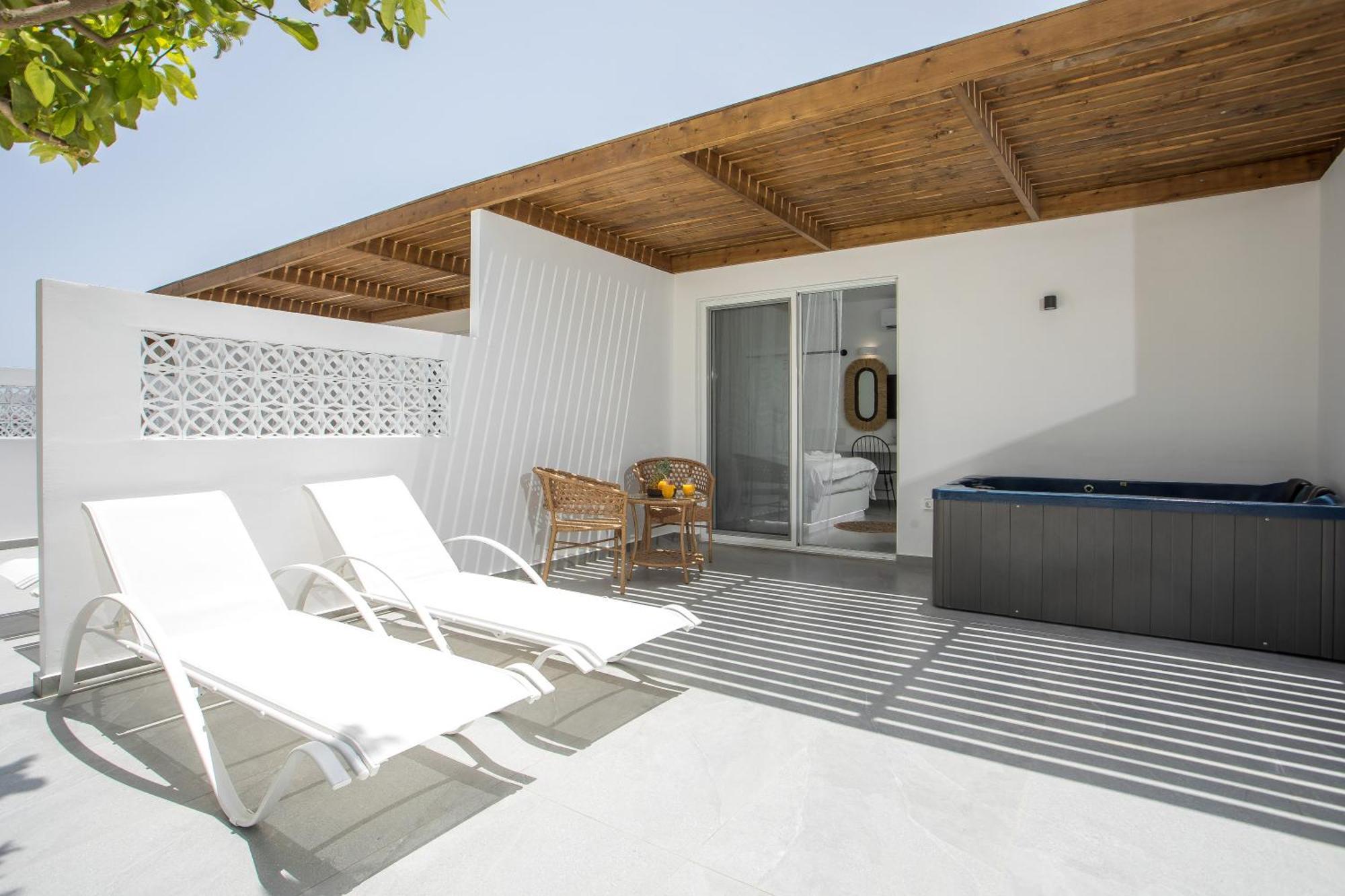 Calma Luxury Studios & Suites Faliraki Luaran gambar