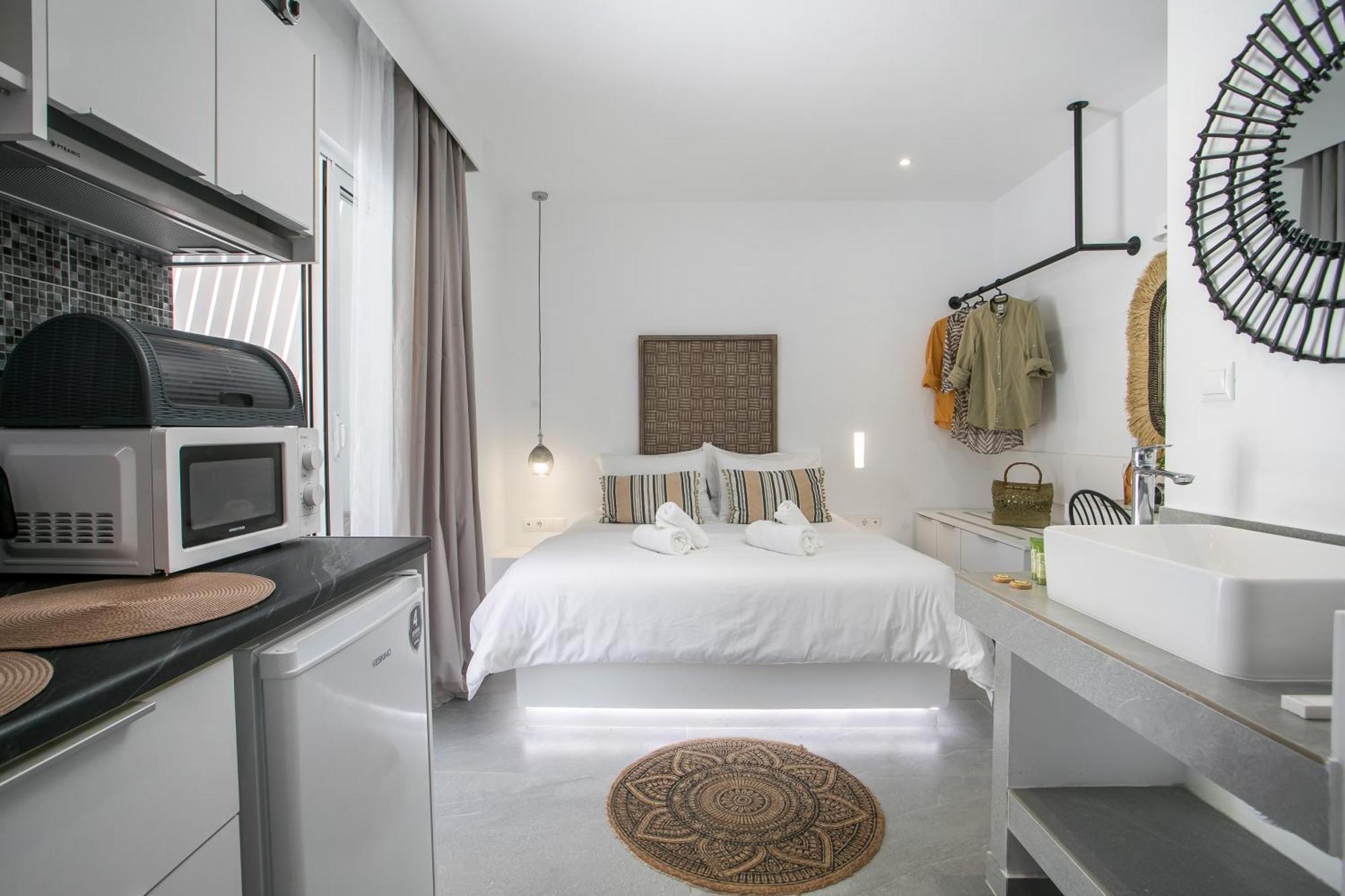 Calma Luxury Studios & Suites Faliraki Luaran gambar